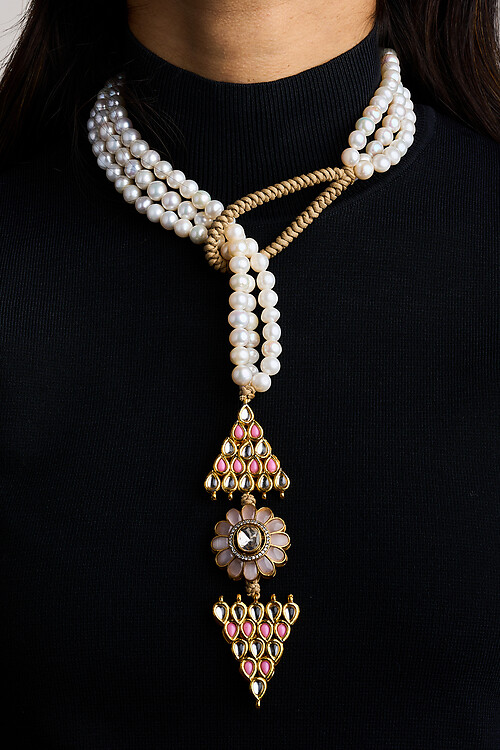 Pearls Please Loop Necklace