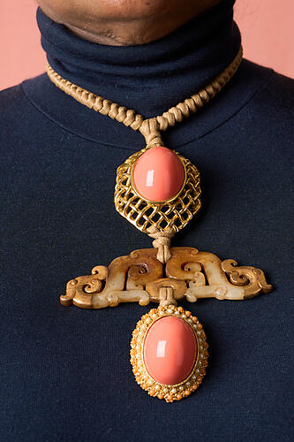 Brooch Necklace