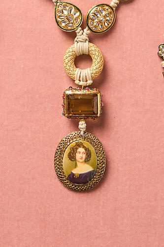 Painted Cameo Necklace